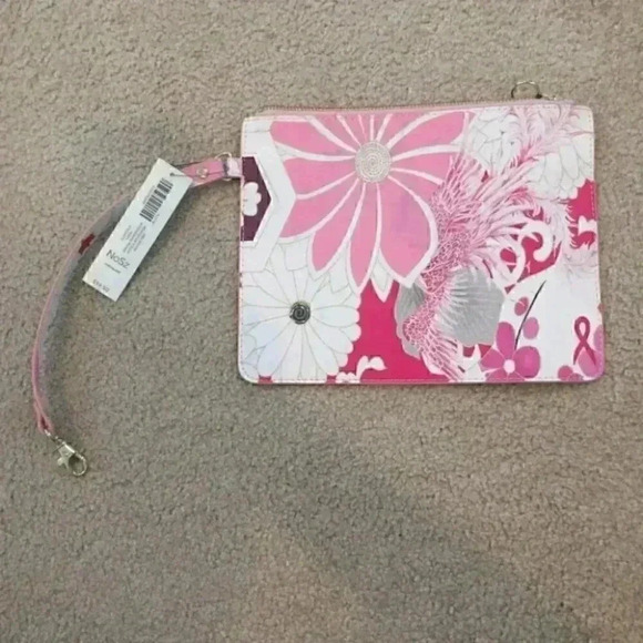 ⭐️ Chico’s small purse / purse attachment - Picture 1 of 5